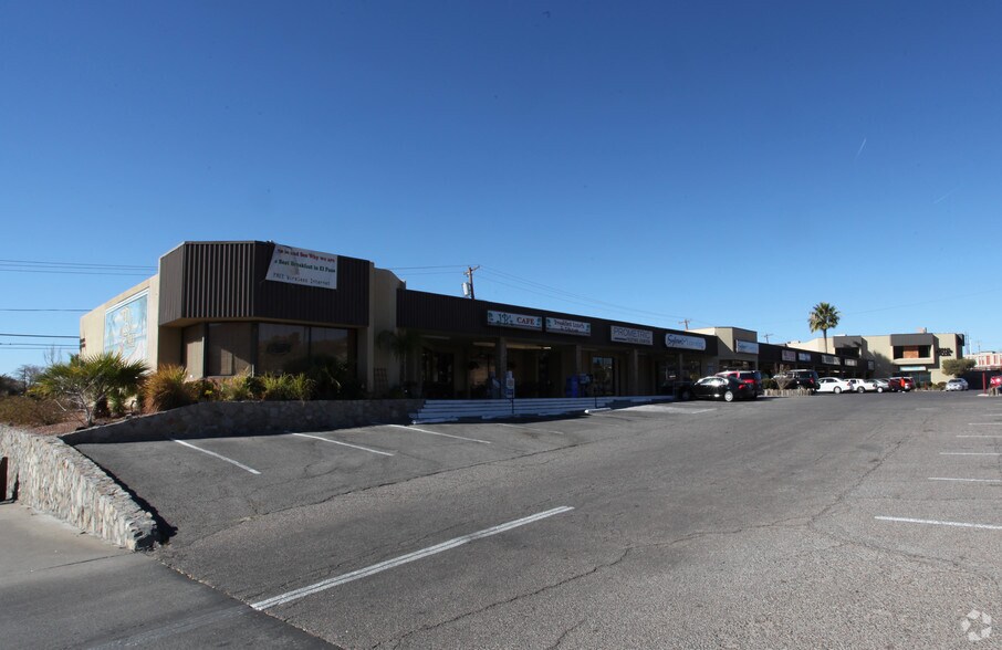 Primary Photo Of 5801-5835 N Mesa St, El Paso Unknown For Lease