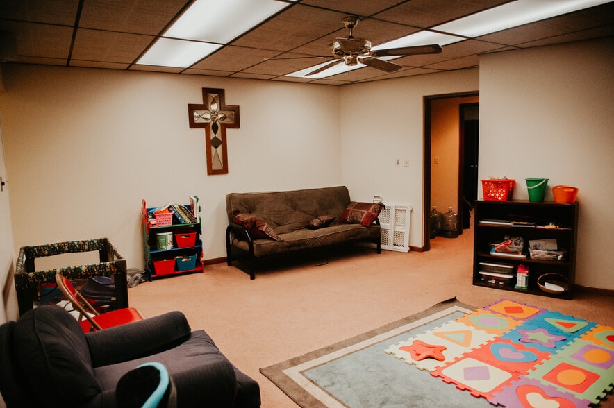More Photos Of 4555 McKnight Rd, Pittsburgh Specialty For Sale