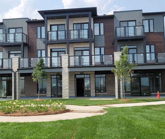 More Photos Of 270 Equestrian Way, Cambridge Apartments For Lease