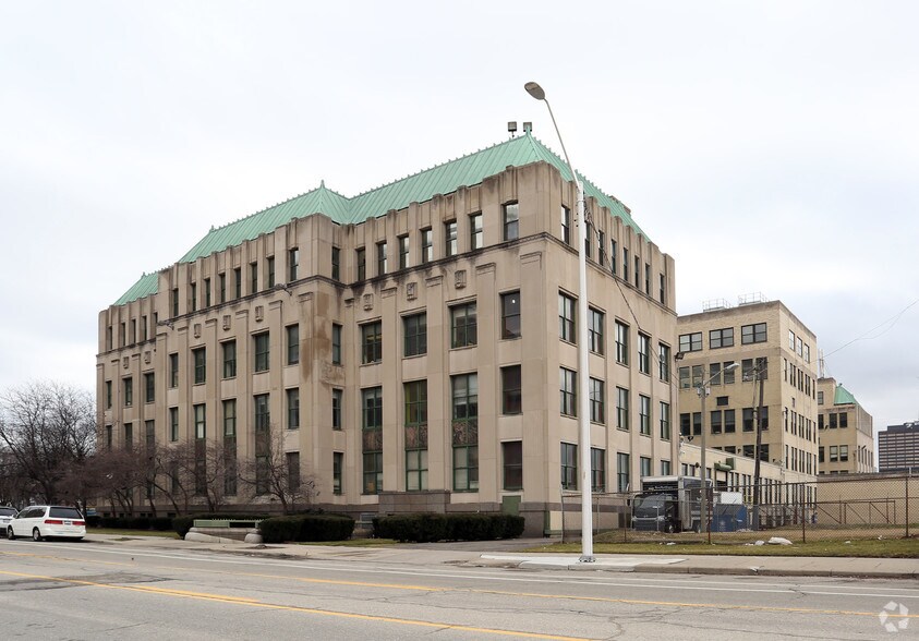 More Photos Of 2727 Second Ave, Detroit Office Residential For Sale