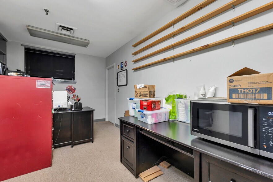 More Photos Of 48 Powers St, Milford Warehouse For Sale