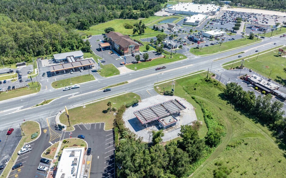 More Photos Of 6669 US-129 Hwy, Live Oak Convenience Store For Sale