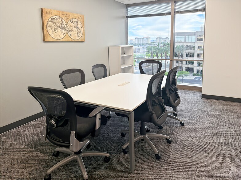 More Photos Of 3960 Howard Hughes Pky, Las Vegas Coworking Space