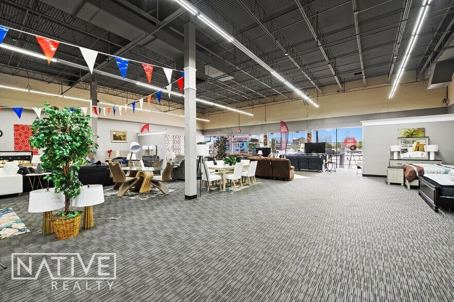 More Photos Of 1722-1744 N Military Trl, West Palm Beach Unknown For Lease