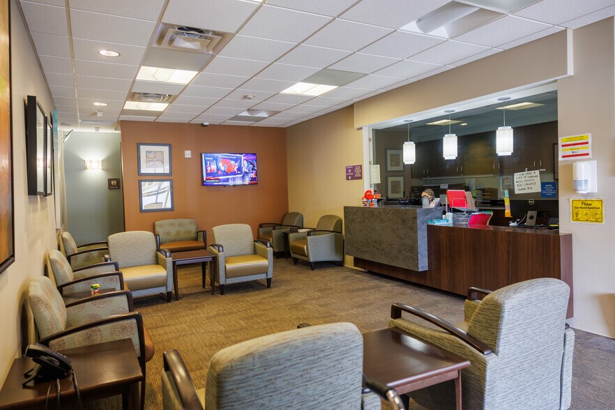 More Photos Of 1305 Lees Chapel Rd, Greensboro Medical For Sale