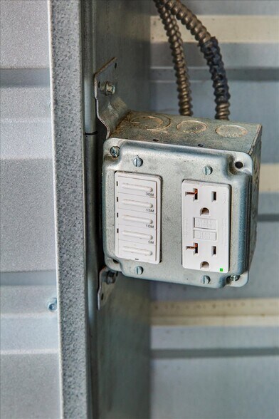 More Photos Of 7373 S Federal Way, Boise Self Storage For Sale