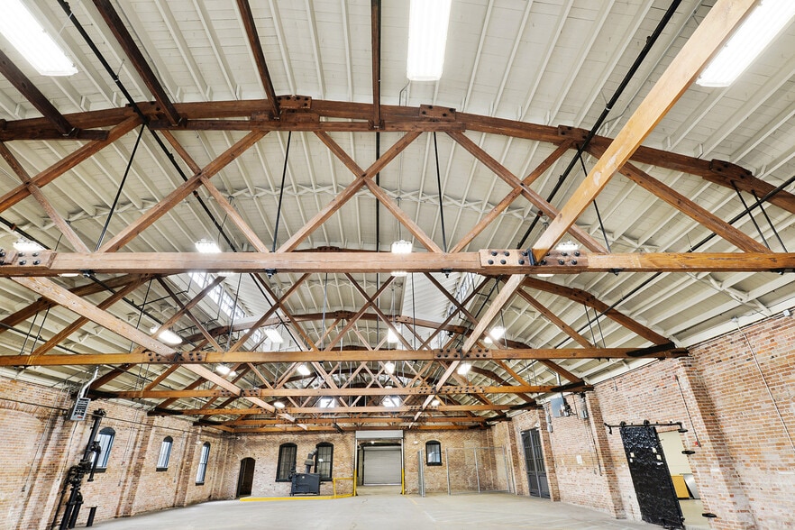 More Photos Of 3300 Gravier St, New Orleans Medical For Sale