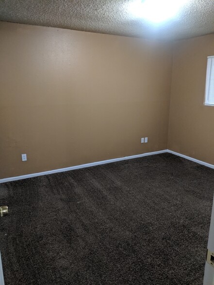 More Photos Of 401 Pinchback Rd, Beaumont Apartments For Sale