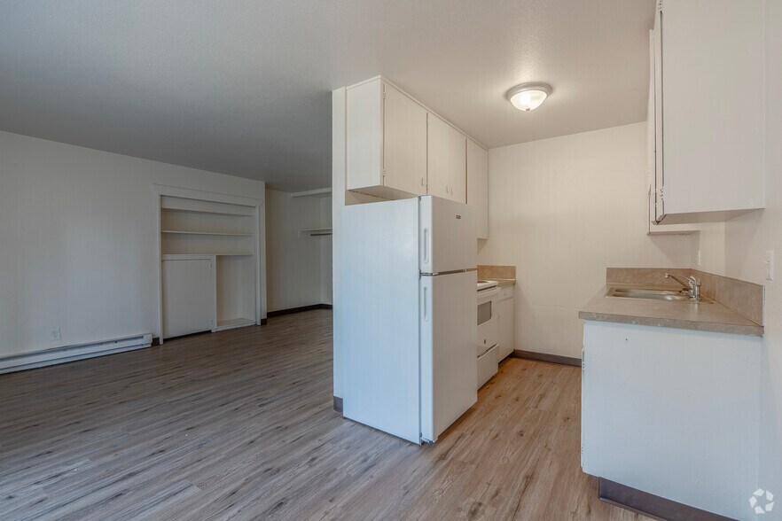 More Photos Of 2510-2560 Broadway St NE, Salem Apartments For Sale