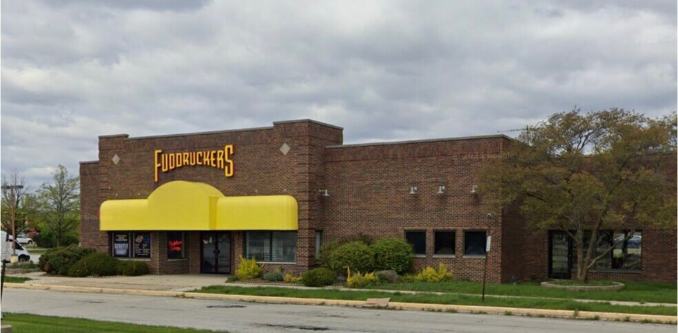 Primary Photo Of 300 Town Center Rd, Matteson Restaurant For Sale