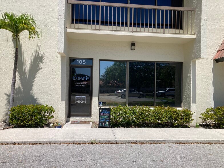 More Photos Of 1840 Forest Hill Blvd, West Palm Beach Medical For Sale