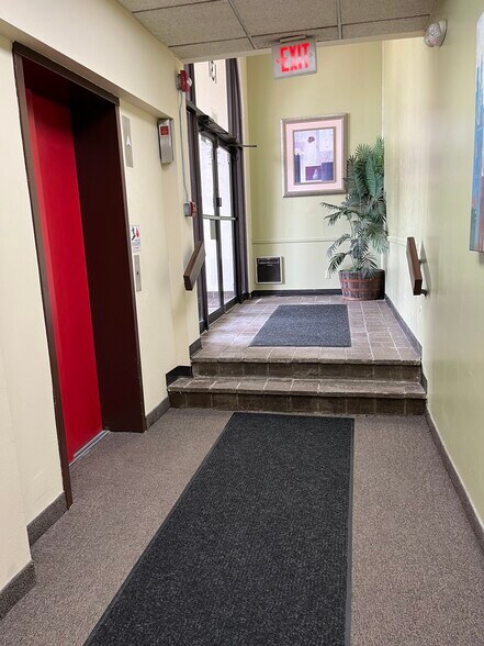 More Photos Of 131 Main St, Hackensack Office For Lease