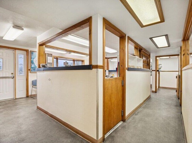 More Photos Of 4946 Page Ave, Michigan Center Medical For Sale