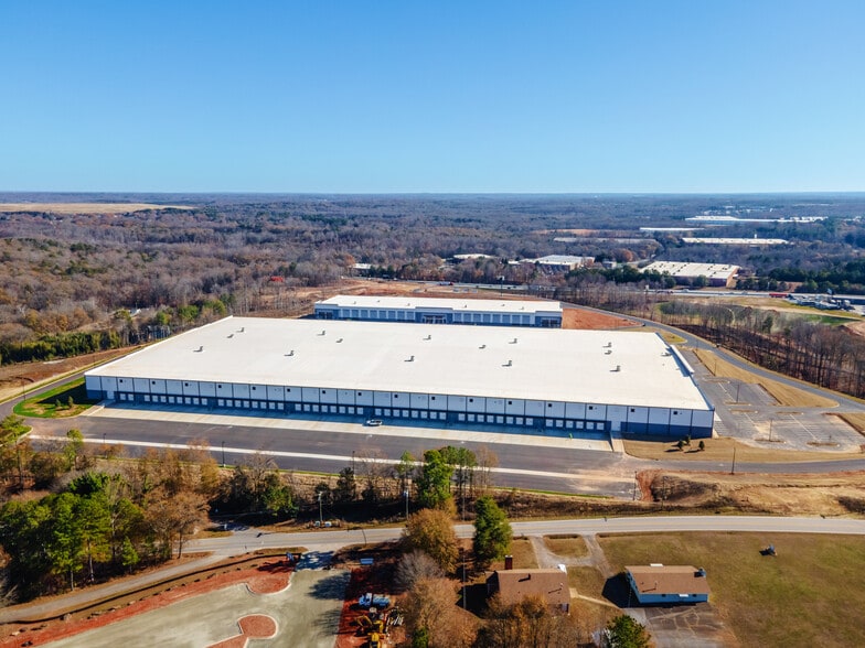 Primary Photo Of S. Main St, Duncan Unknown For Lease