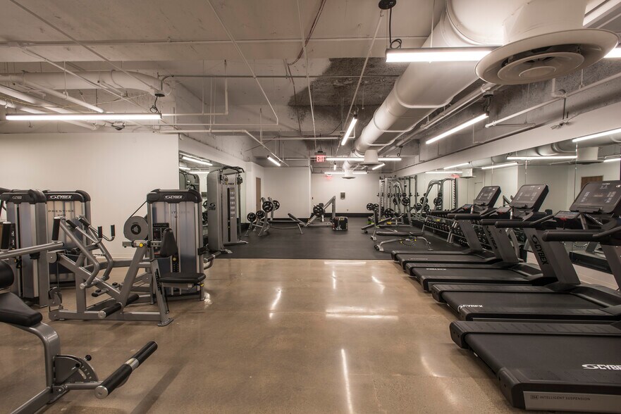 More Photos Of 101 N 1st Ave, Phoenix Office For Lease