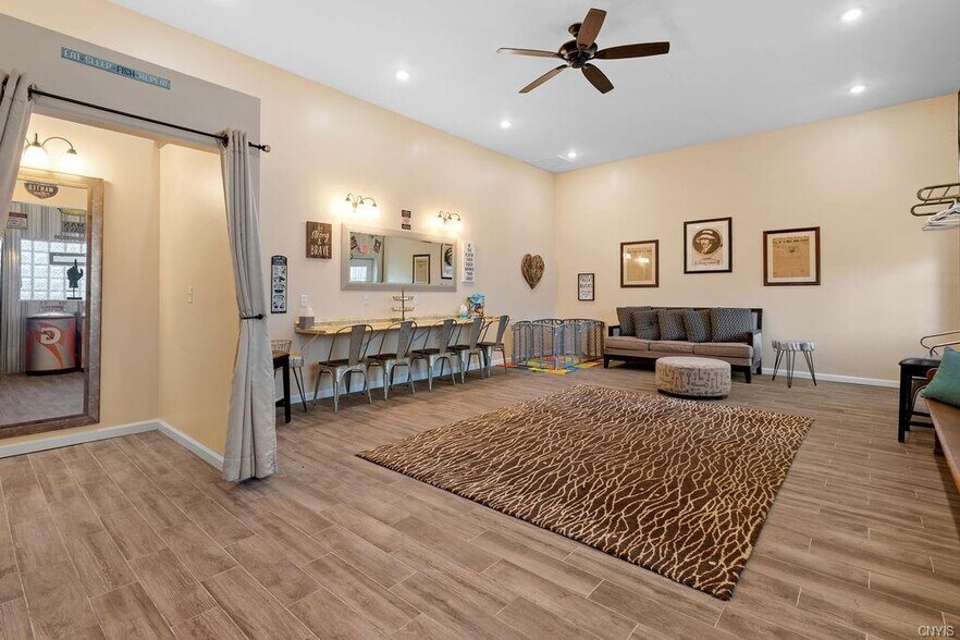 More Photos Of 52 Nestle Dr, Fulton Lodge Meeting Hall For Sale