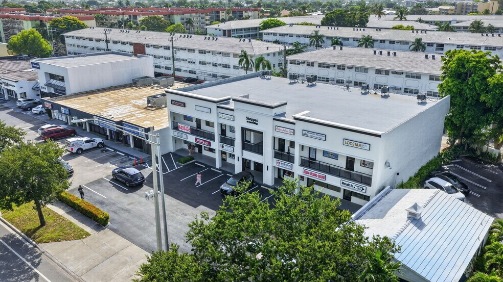 More Photos Of 5130 N Federal Hwy, Fort Lauderdale Unknown For Lease