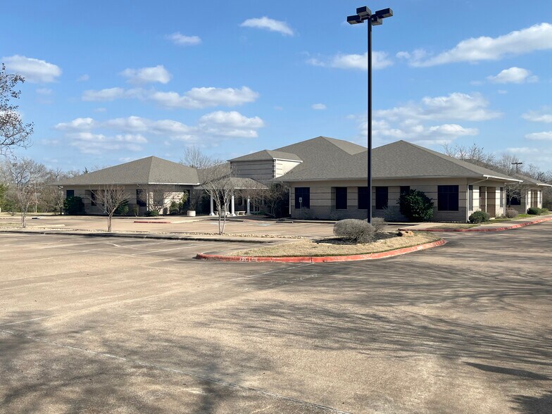 Primary Photo Of 150 Venture Dr, College Station Office For Sale