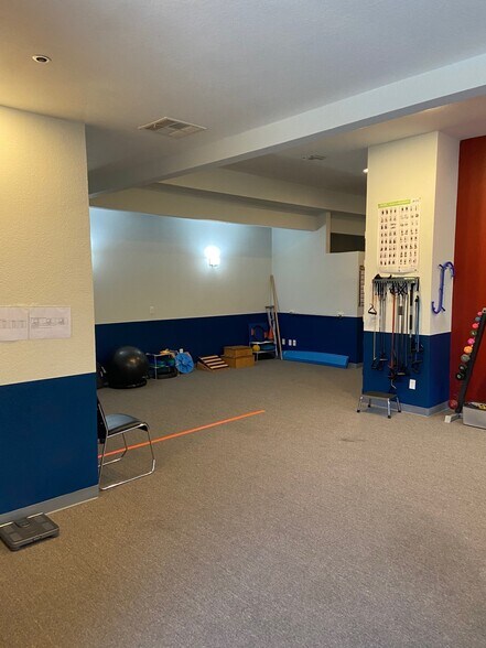 More Photos Of 5820 Oberlin Dr, San Diego Office For Lease