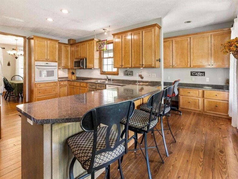 More Photos Of 366 Paradise Rd, Blairsville Winery Vineyard For Sale