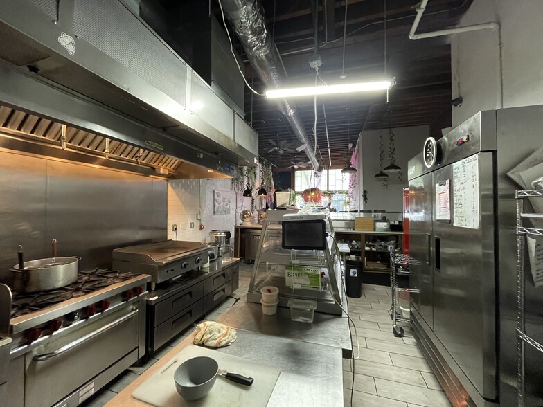 More Photos Of 951-953 Liberty Ave, Pittsburgh Apartments For Sale