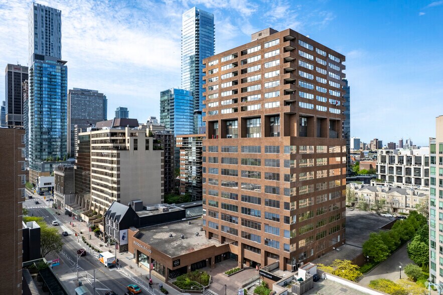 More Photos Of 920 Yonge St, Toronto Office Residential For Lease