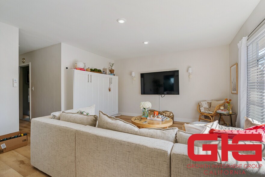 More Photos Of 239 S Madison Ave, Pasadena Apartments For Sale