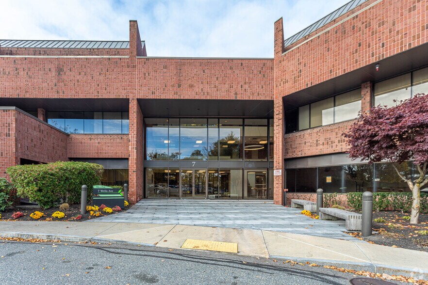 More Photos Of 7-57 Wells Ave, Newton Office For Sale