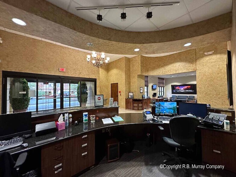 More Photos Of 3250 S Delaware Ave, Springfield Medical For Sale