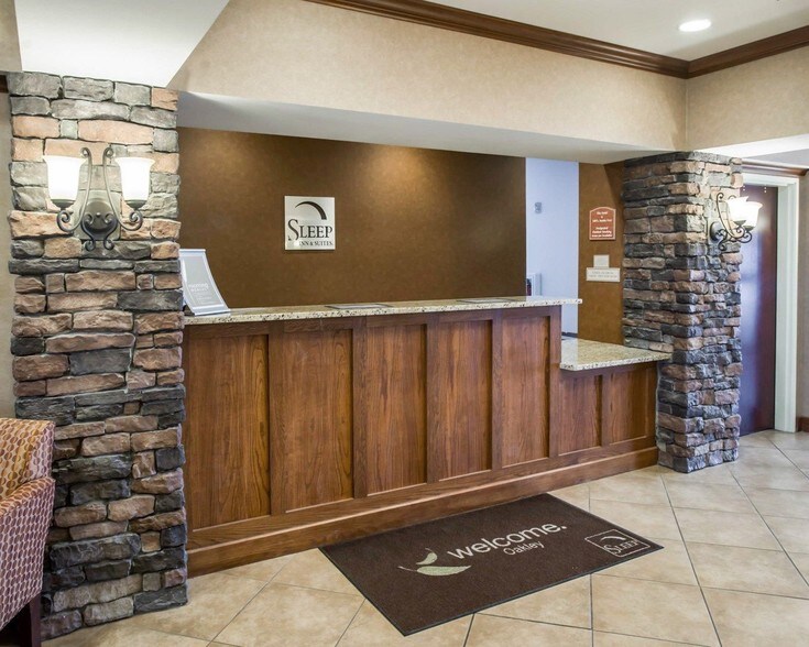 More Photos Of 3698 US 40, Oakley Hotel For Sale