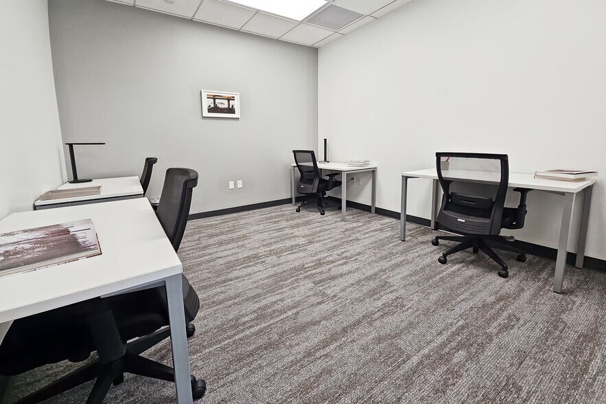 More Photos Of 6710 N Scottsdale Rd, Scottsdale Coworking Space