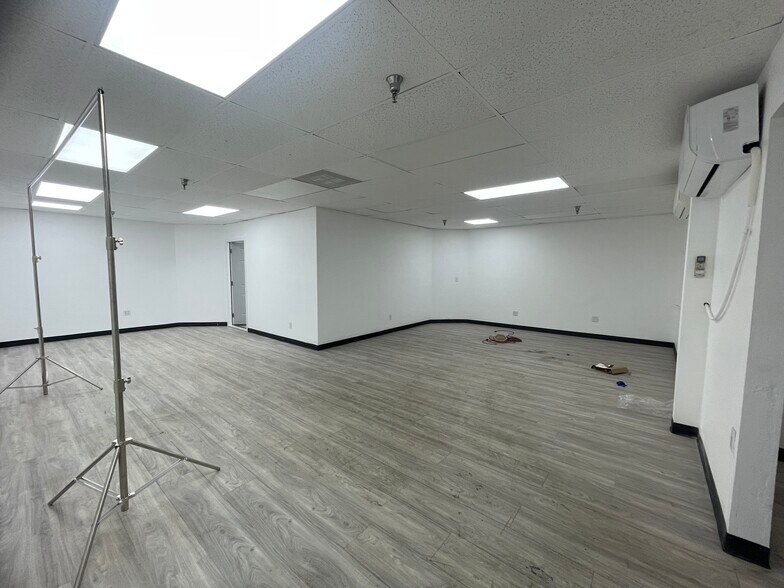 More Photos Of 182 Business Center Dr, Corona Warehouse For Lease