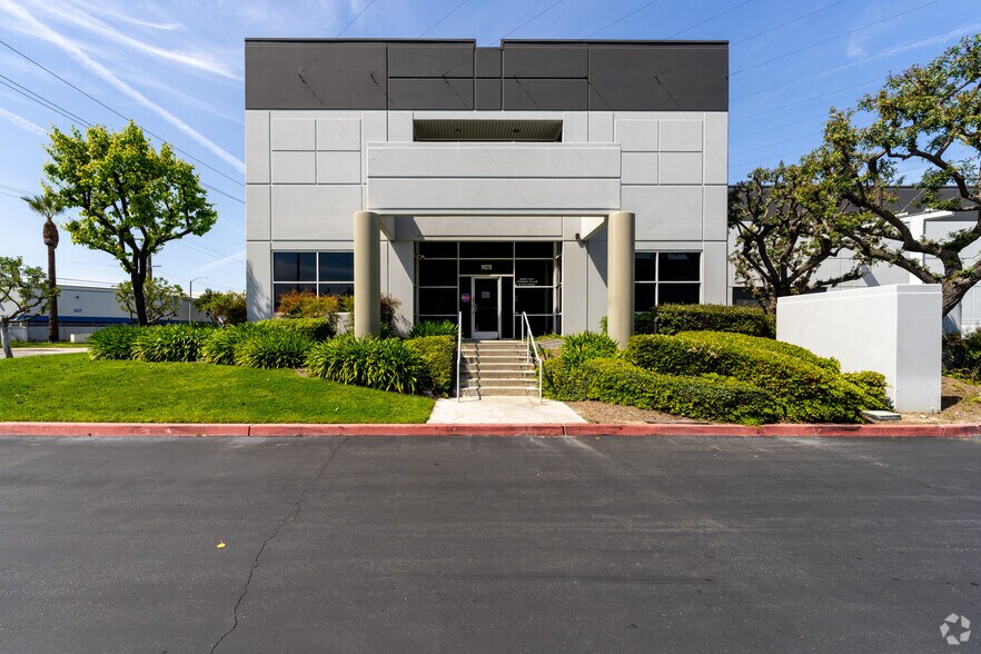 More Photos Of 14287-14291 Don Julian Rd, City of Industry Distribution For Lease