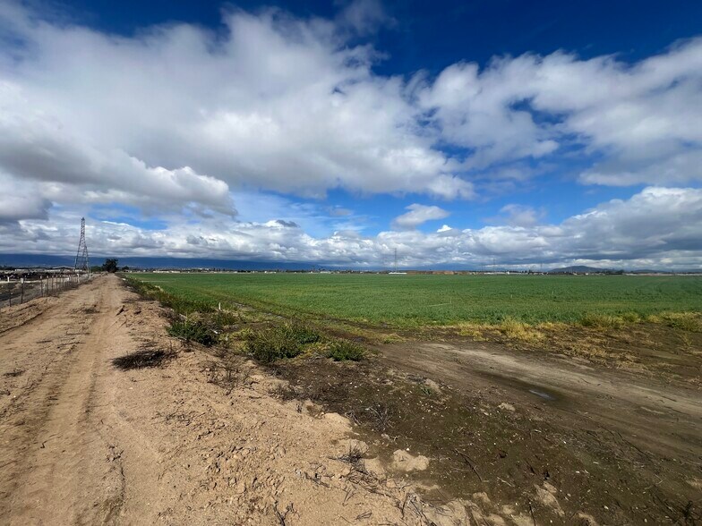 More Photos Of 0 Vineyard Ave, Ontario Land For Sale