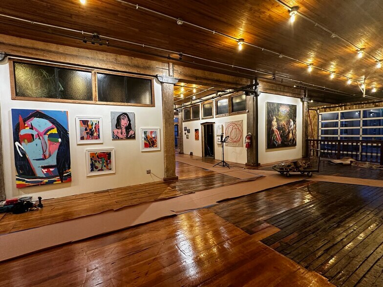 More Photos Of 1311 W 13th St, Kansas City Unknown For Lease