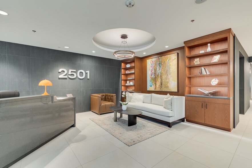 More Photos Of 2501 Cedar Springs Rd, Dallas Office For Lease
