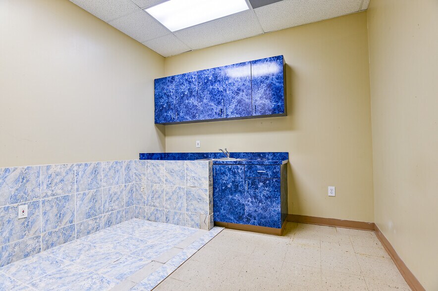 More Photos Of 4124 Us-278 Hwy, Covington Office For Sale