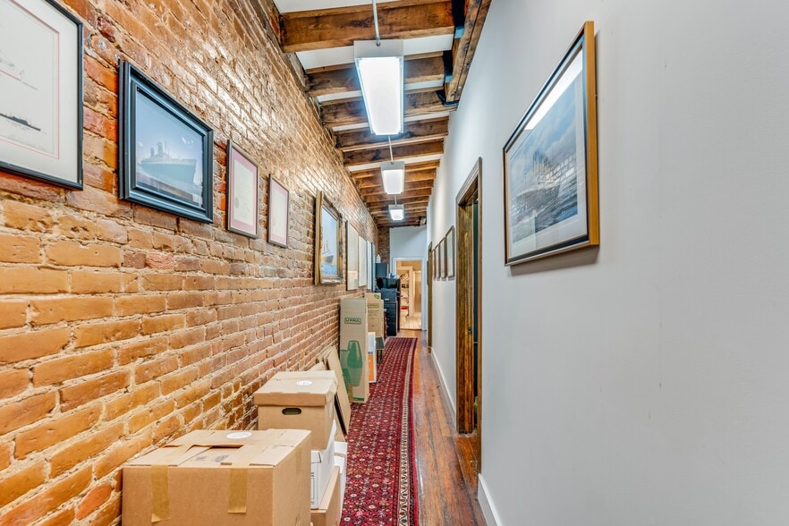 More Photos Of 115 Chestnut St, Philadelphia Office For Lease