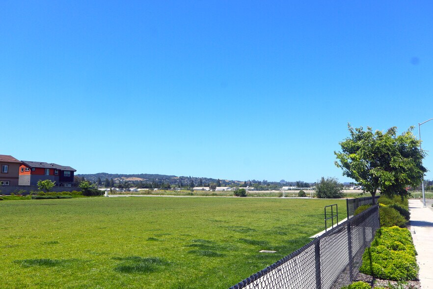 More Photos Of Hopper St, Petaluma Land For Sale