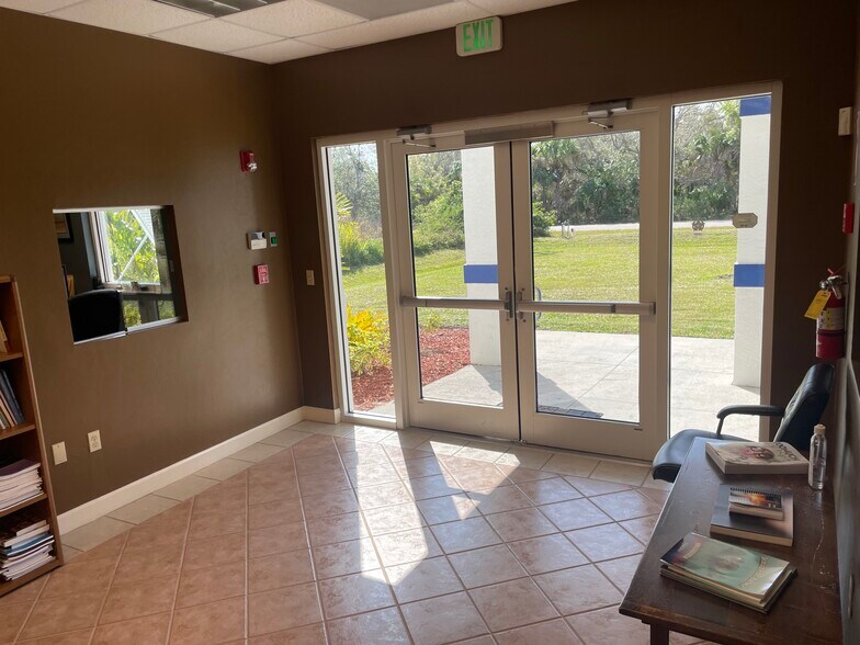 More Photos Of 25560 Technology Blvd, Punta Gorda Office For Sale