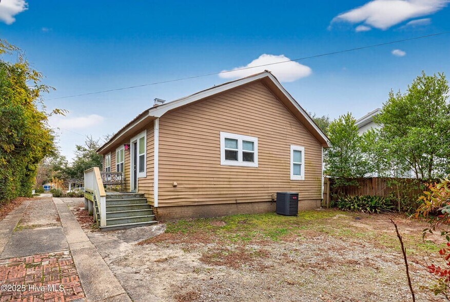 More Photos Of , Wilmington Unknown For Sale