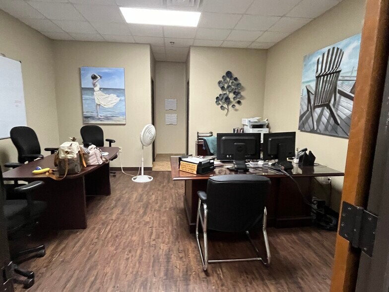 More Photos Of 5805 Highway 271, Fort Smith Freestanding For Sale