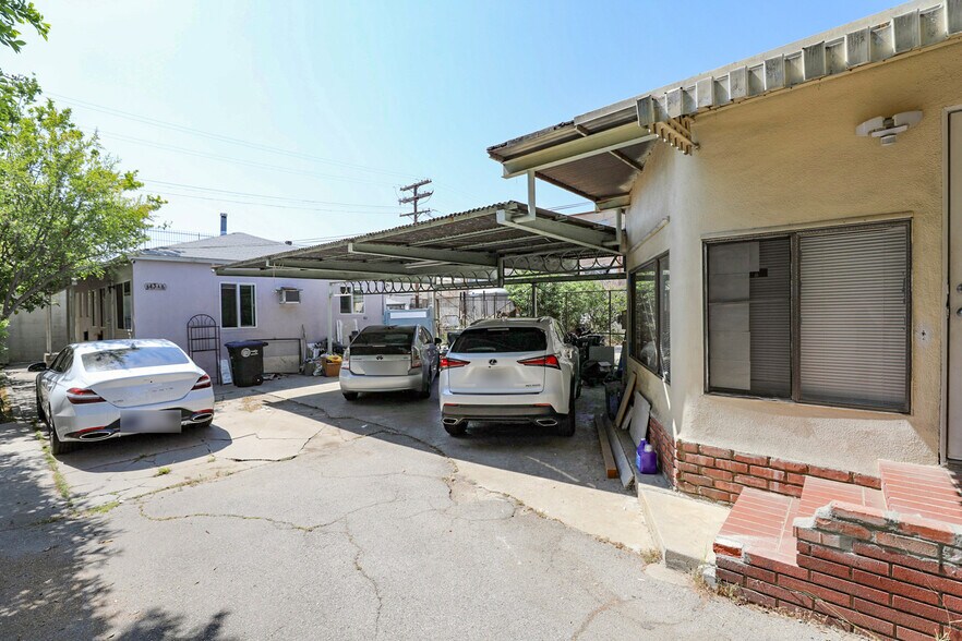 More Photos Of 343 Concord St, Glendale Apartments For Sale