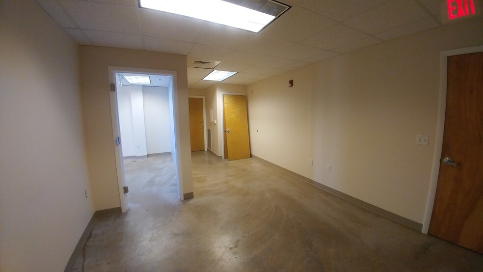 More Photos Of 605 W Main St, Carrboro Medical For Sale