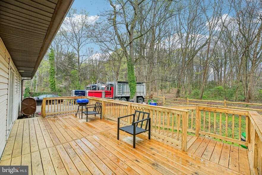 More Photos Of 1109 MD-3, Gambrills Office For Sale