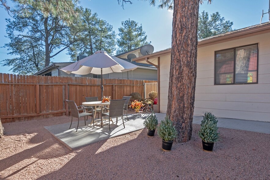 More Photos Of 906 E Frontier St, Payson Assisted Living For Sale