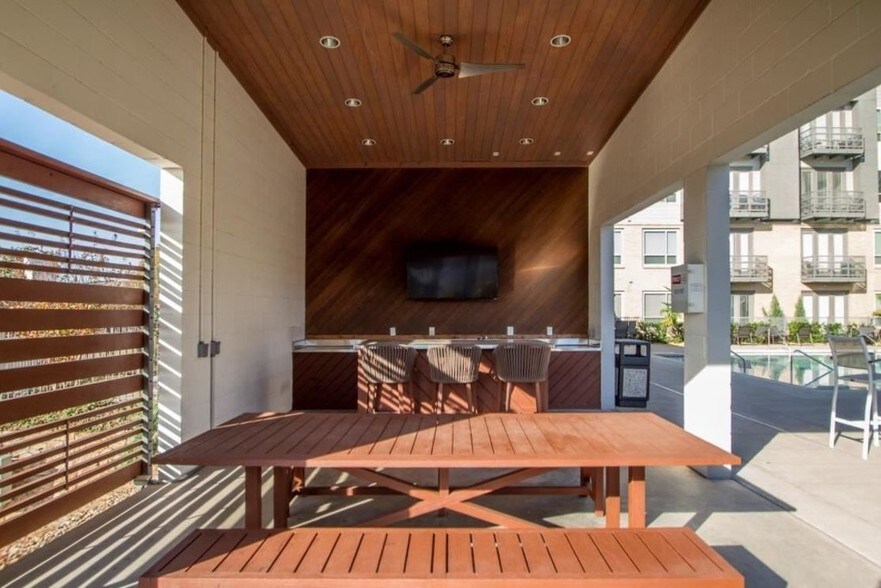 More Photos Of 410 S University Ave, Little Rock Apartments For Lease