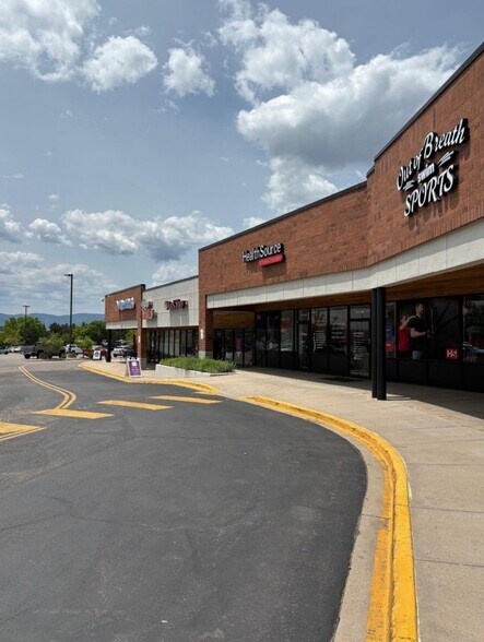 More Photos Of 311 E County Line Rd, Littleton General Retail For Lease