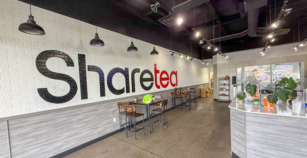 More Photos Of 6125 Montgomery Blvd NE, Albuquerque Storefront For Lease