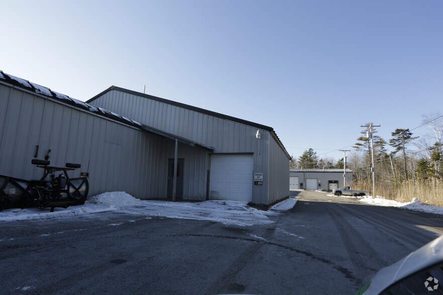 More Photos Of 12 Moran Dr, Rockland Warehouse For Lease